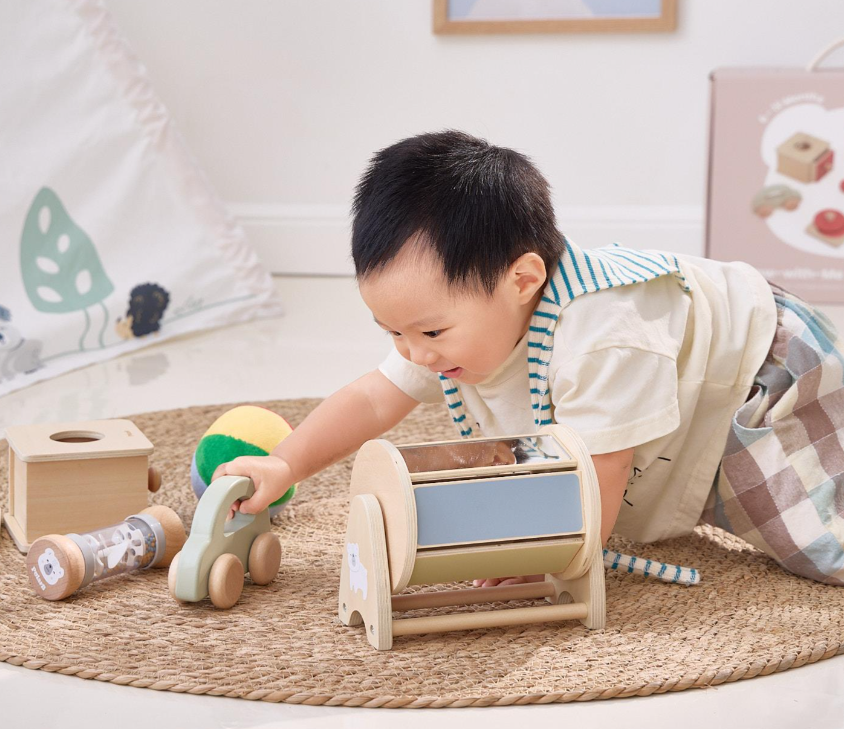 Polar B Grow With Me Box LIttle Explorers