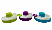 Load image into Gallery viewer, Boon TONES Musical Boats Bath Toy