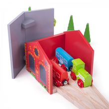 Load image into Gallery viewer, BigJigs Toys Rail Double Engine Shed Toy Trains & Train Sets