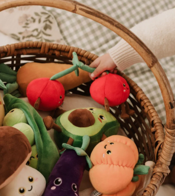 Besitos Avocado Plush