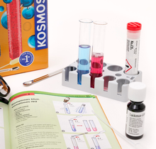 Load image into Gallery viewer, Thames & Kosmos Chemistry C500 Set chemistry