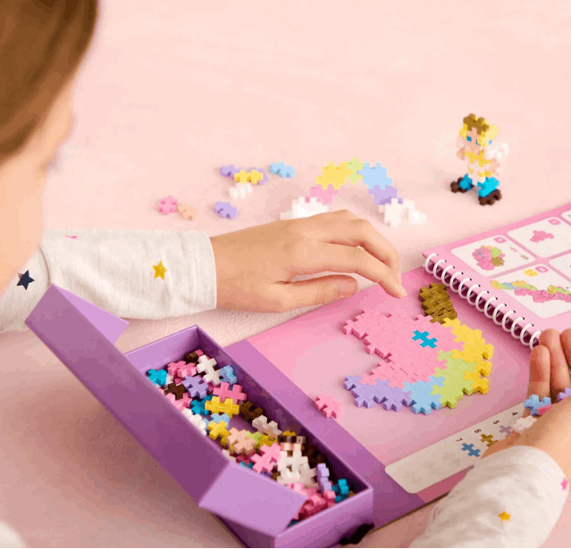 Plus-Plus Activity Pad Fairytale construction toy