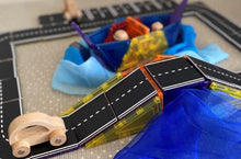 Load image into Gallery viewer, Learn & Grow Toys Magnetic Tile Toppers Road Pack 40pc Set Construction