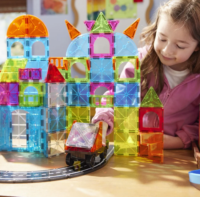 Magna Tiles City Centre 110pc magnetic tiles