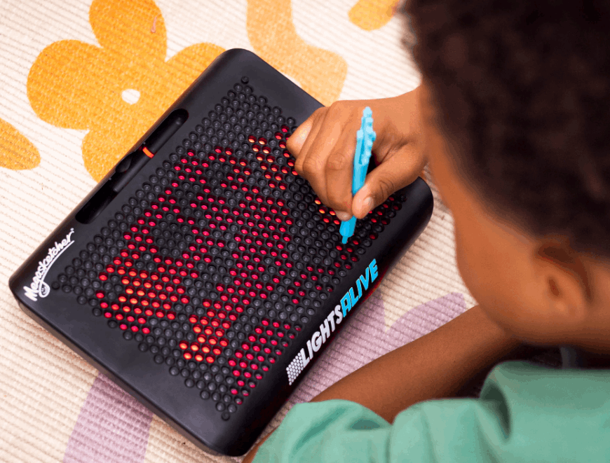 Tomy MegaSketcher Lights Alive drawing tablet