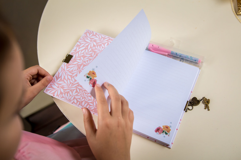 Djeco Oana Secret Notebook with Magic Pen Art & Craft