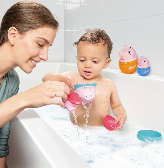 Peppa Pig Nesting Family Bath Toy