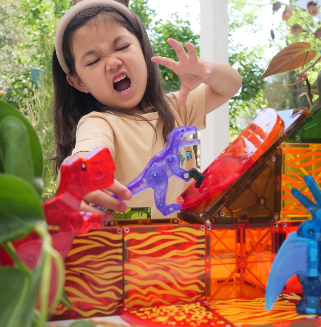 Magna Tiles Dino World 40pc Set Construction