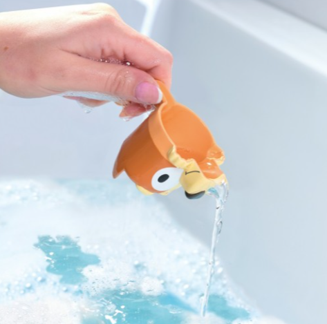 Tomy Bluey Family Pourers Bath Toy