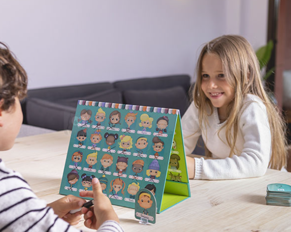 EurekaKids Who Is Who 2 in 1? Game