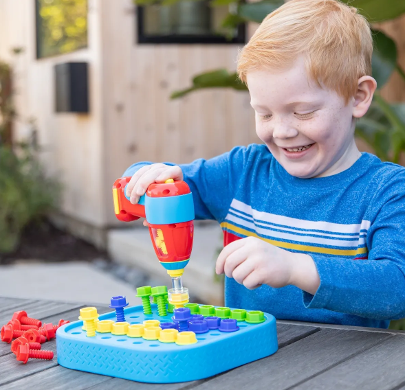 Educational Insights Design & Drill Bolt-It Bucket Construction
