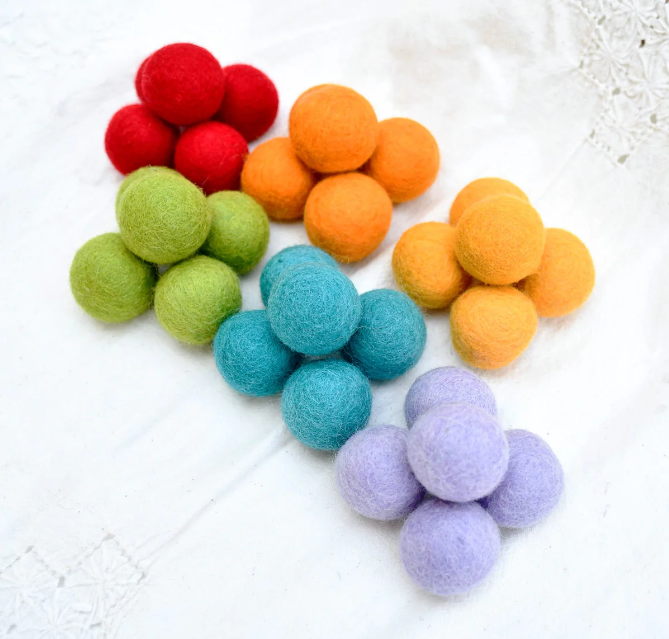 Tara Treasures Felt Balls in Pouch