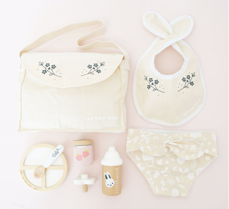 Le Toy Van Doll Nursing Set Doll