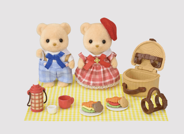 Sylvanian Families Biscuit Bear Brother & Sister Delicious Picnic