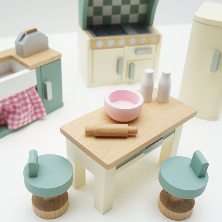 Le Toy Van Wooden Dollhouse Kitchen Set 20pc