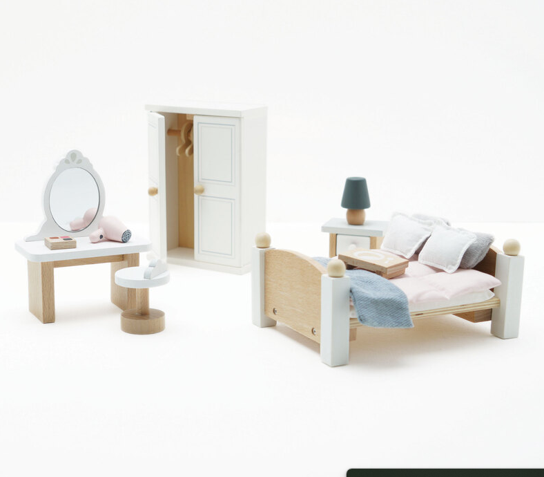Le Toy Van Daisylane Master Bedroom Set