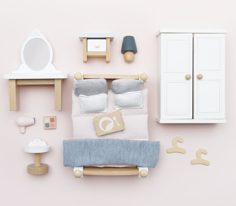 Le Toy Van Daisylane Master Bedroom Set