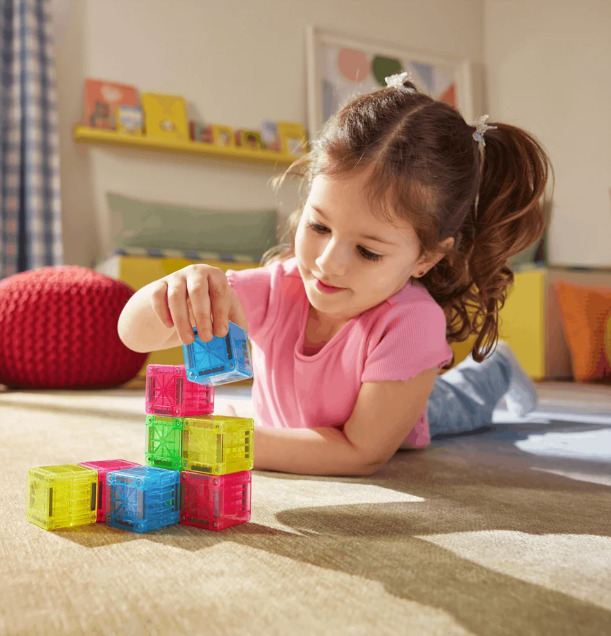 Magna Tiles MicroMags Cubes Travel Set