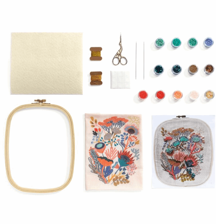 Djeco Atelier 58 Floral Beadwork Embroidery Kit