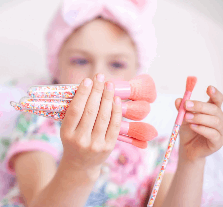 Oh Flossy Sprinkle Makeup Brush Set