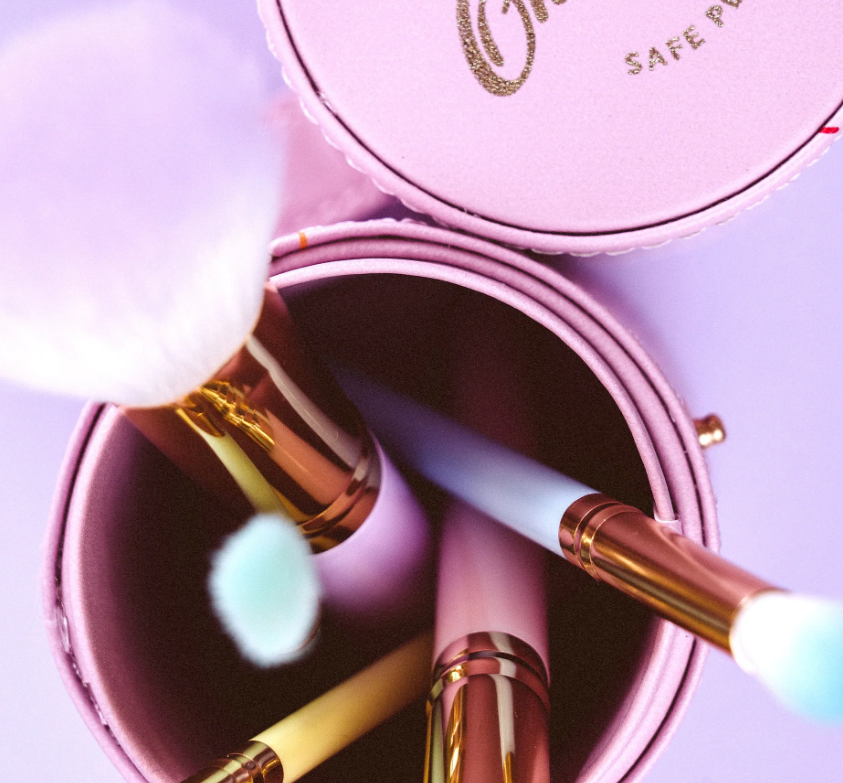 Oh Flossy 5 Piece Makeup Brush Set