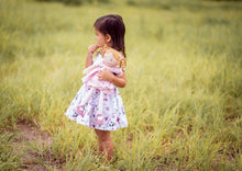 Load image into Gallery viewer, Bonnika Amelia Linen Doll Doll
