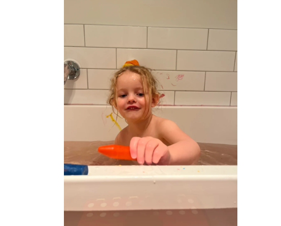 Nourish By Nature Bathtime Crayons 100% Natural Beeswax Bath Toy