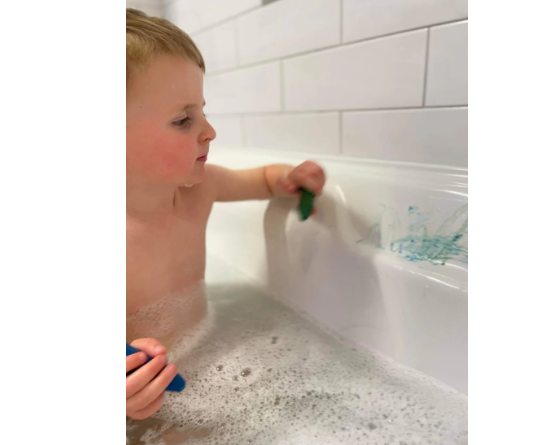 Nourish By Nature Bathtime Crayons 100% Natural Beeswax Bath Toy
