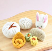 Load image into Gallery viewer, Tara Treasures Felt Dim Sum Yum Cha Set
