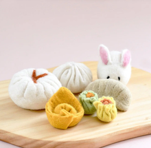 Load image into Gallery viewer, Tara Treasures Felt Dim Sum Yum Cha Set
