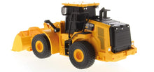 Load image into Gallery viewer, Die Cast Masters CAT 1:35 Scale 950M Wheel Loader Construction R/C
