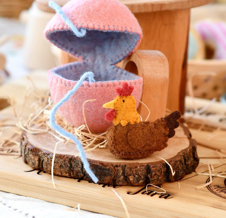 Tara Treasures Felt Surprise Egg with Hen pretend play food