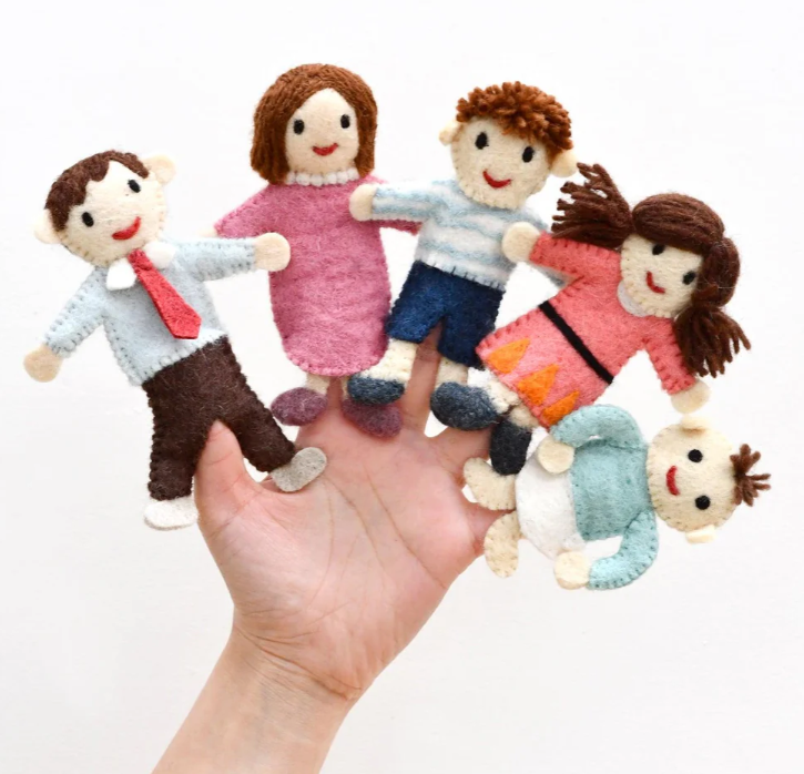 Tara Treasures Felt Finger Puppet Family Set finger puppet
