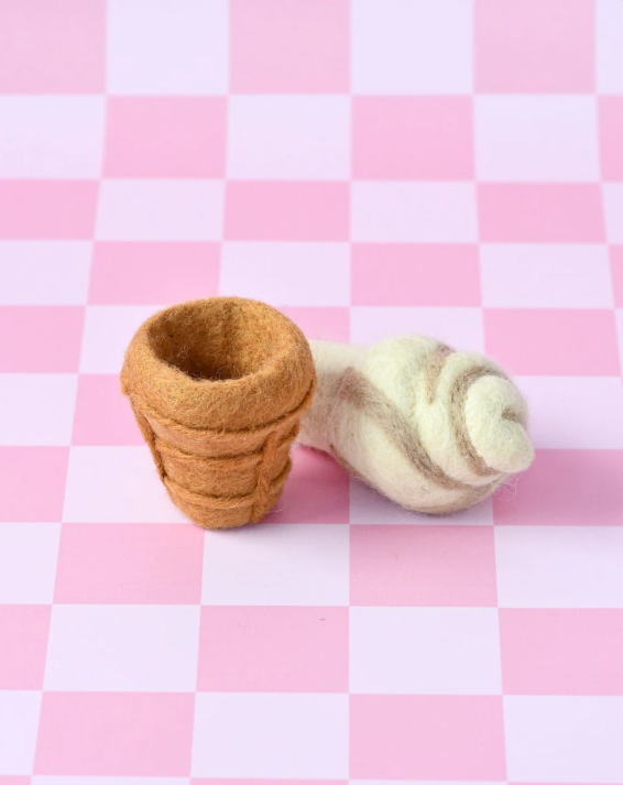 Tara Treasures Felt Vanilla Soft Serve Ice Cream felt food