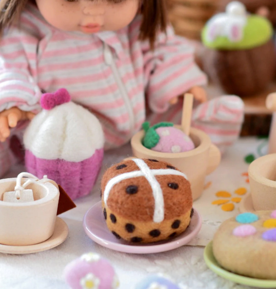 Tara Treasures Felt Hot Cross Bun felt food