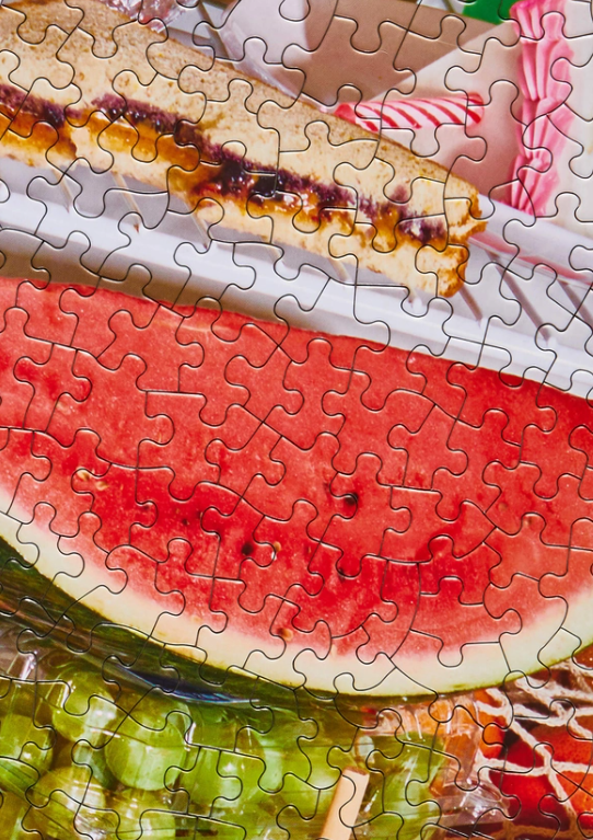 Le Puzz Midnight Snack 1000pc Puzzle