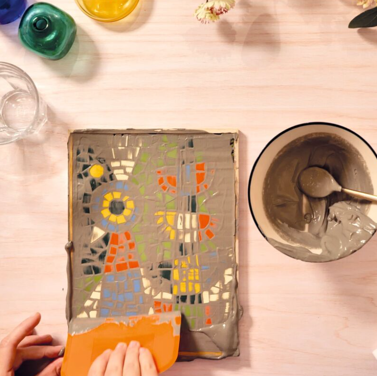 Djeco Atelier 73 Abstract Bird Mosaic Art Kit
