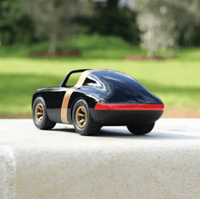 Load image into Gallery viewer, Playforever Luft Crow toy car
