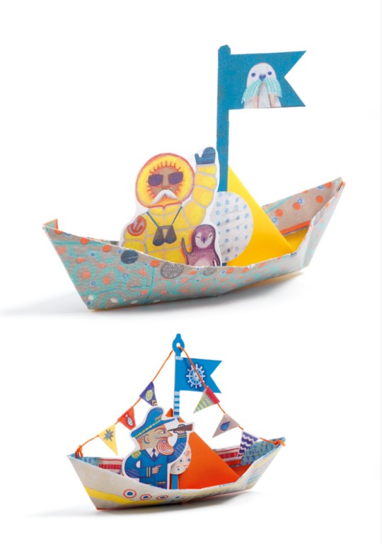 Origami Boats on The Water - Djeco Art & Craft
