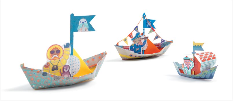 Origami Boats on The Water - Djeco Art & Craft