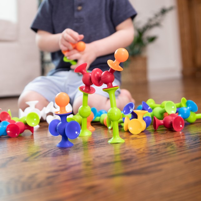Fat Brain Toys Squigz 50pc Learning Aid