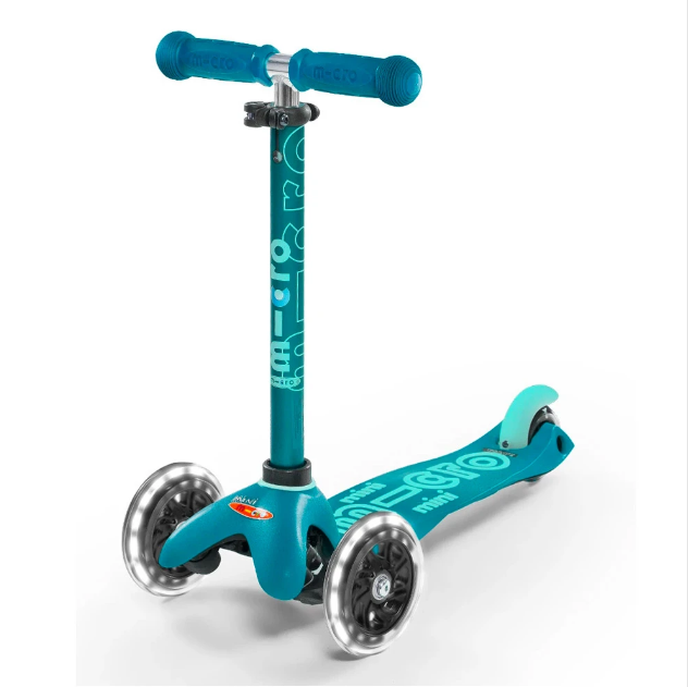 Micro Scooter Mini Deluxe LED Aqua Micro Scooter