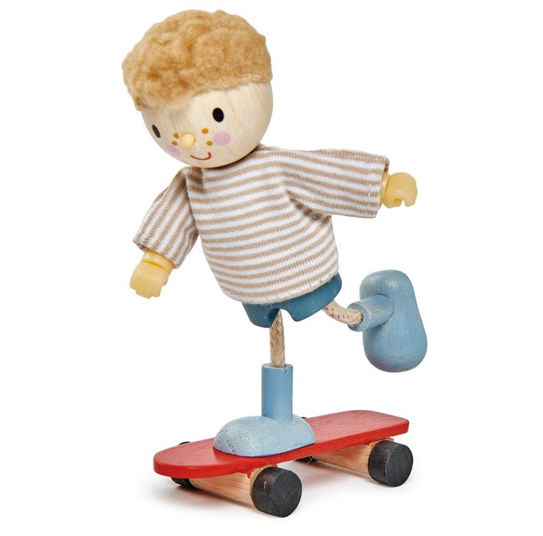 Tenderleaf Edward Goodwood & Skateboard Doll