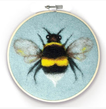 Load image into Gallery viewer, Crafty Kit Co Bee Hoop Needle Felt Kit
