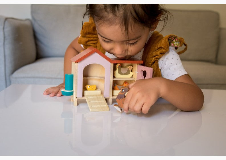 Tenderleaf Chicken Coop Play Set Dollhouse