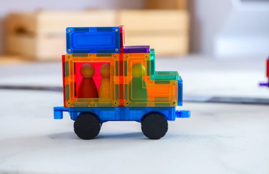 Learn & Grow Toys Magnetic Tiles Car Expansion Pack Construction
