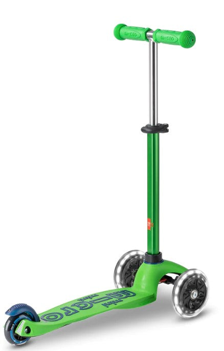Micro Scooter Mini Deluxe LED Micro Scooter